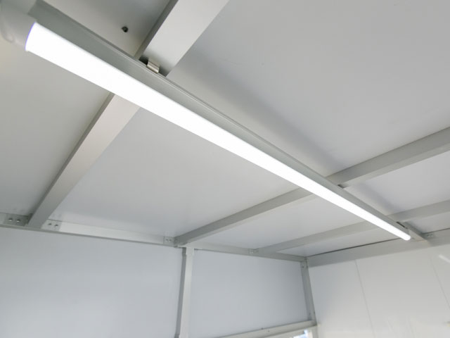 18W1200㎜LED照明 18W1200㎜LED照明