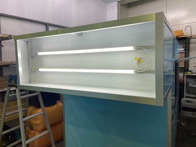 電飾看板付きキッチンカーの写真3 電飾看板付きキッチンカーの写真3