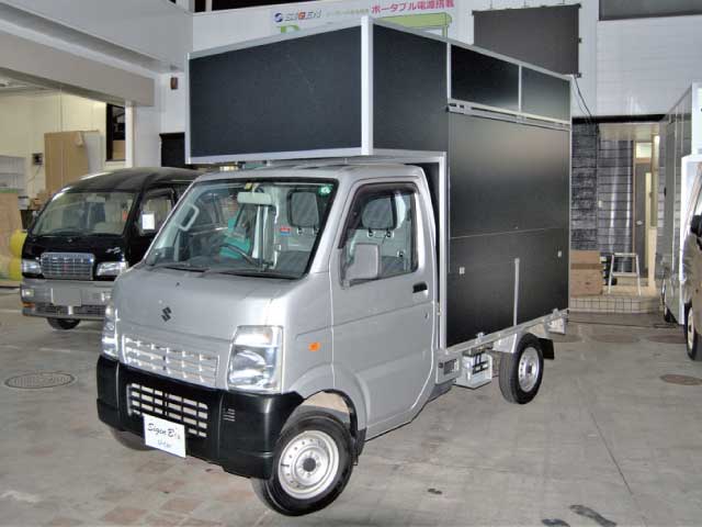 キッチンカー外装バンパー塗装後 キッチンカー外装バンパー塗装後